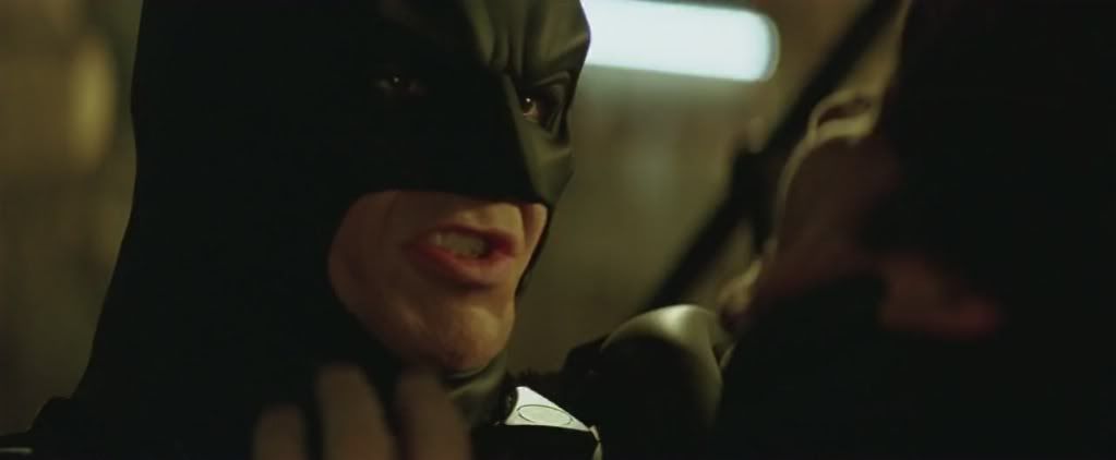 2z4jolw Batman Begins (2005) BRrip (700MB)