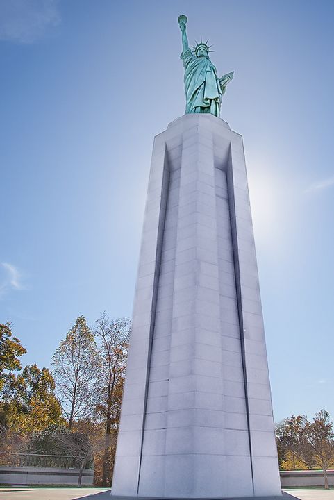 IMAGE: http://i1201.photobucket.com/albums/bb344/NHBEY41/8107085727_37e4f2cbaf_c-Edit.jpg