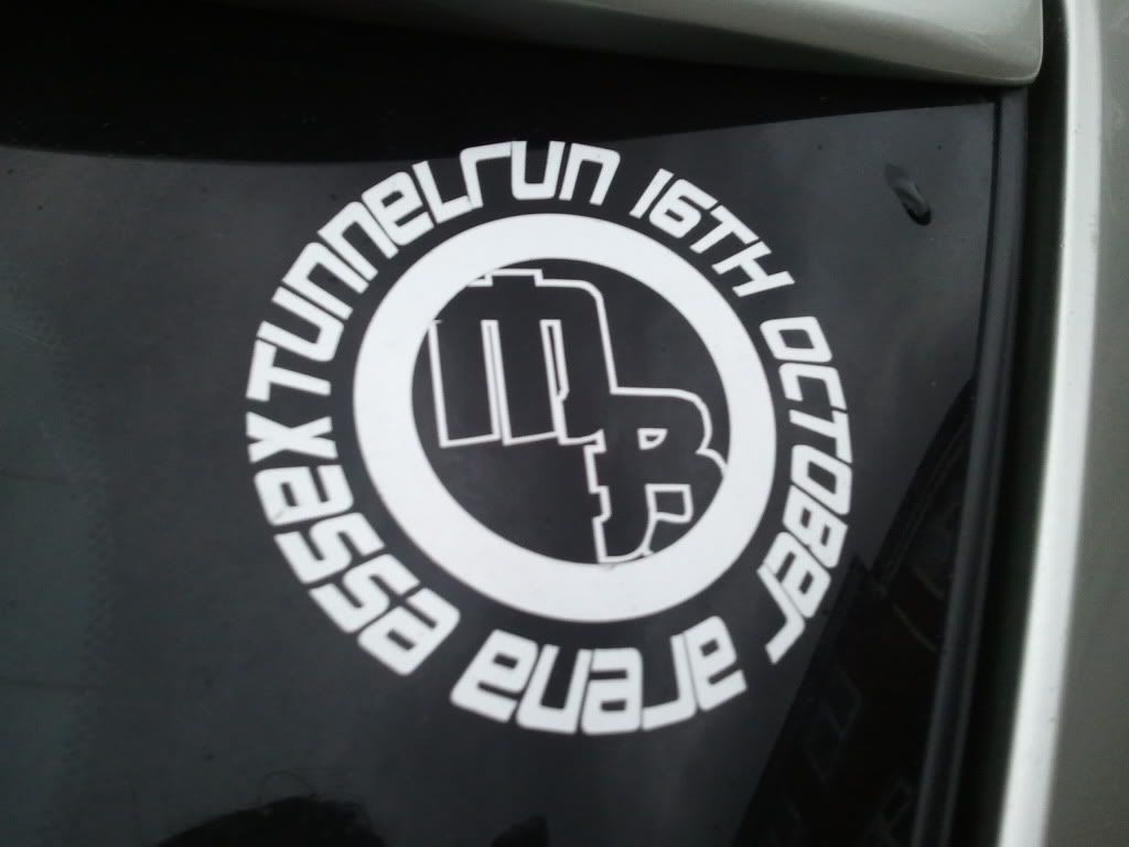 [Image: 2011-01-27155539.jpg]