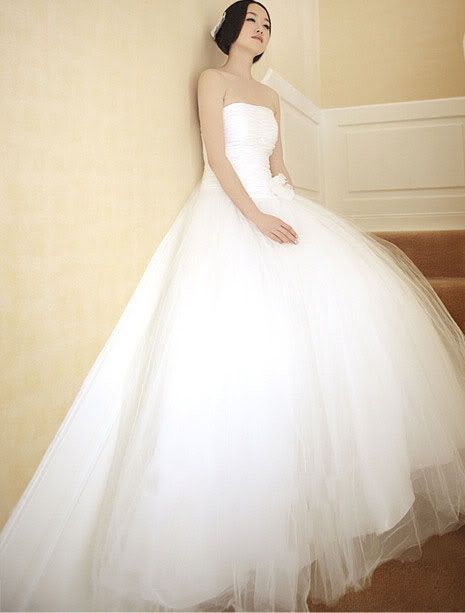 women dress apparel for wedding