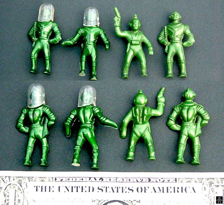 72_Tudor_Rose_Figs_Small_a_zpsa4ef95a1.j