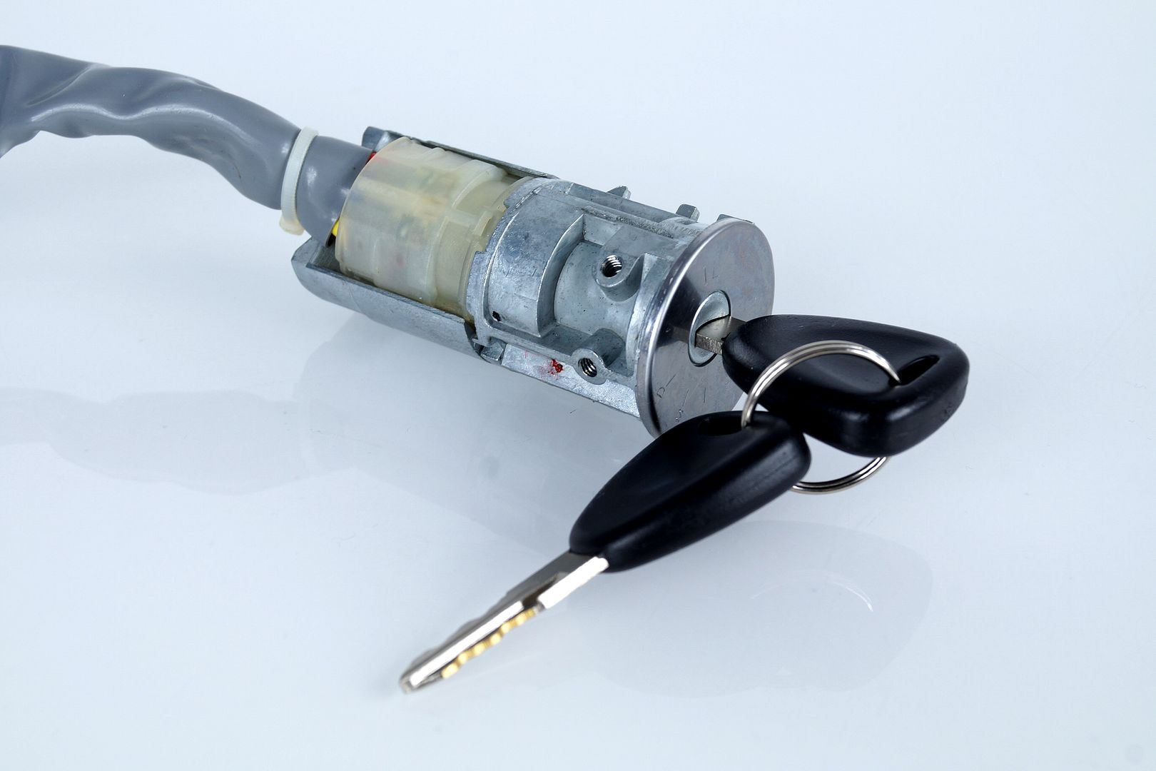 RENAULT KANGOO YEARS 98 07 IGNITION LOCK BARREL NEW SWITCH KEYS START